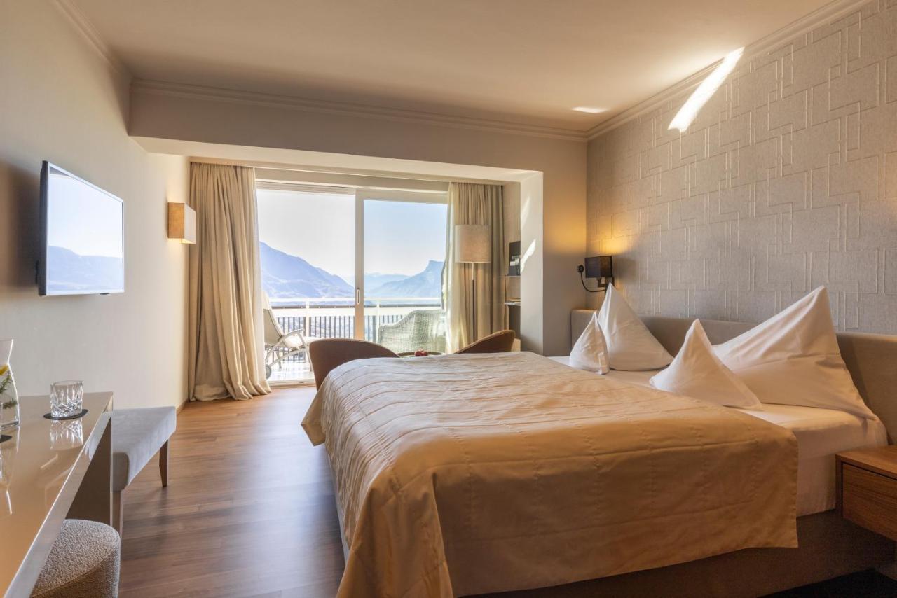 Hotel Patrizia Tirol Buitenkant foto