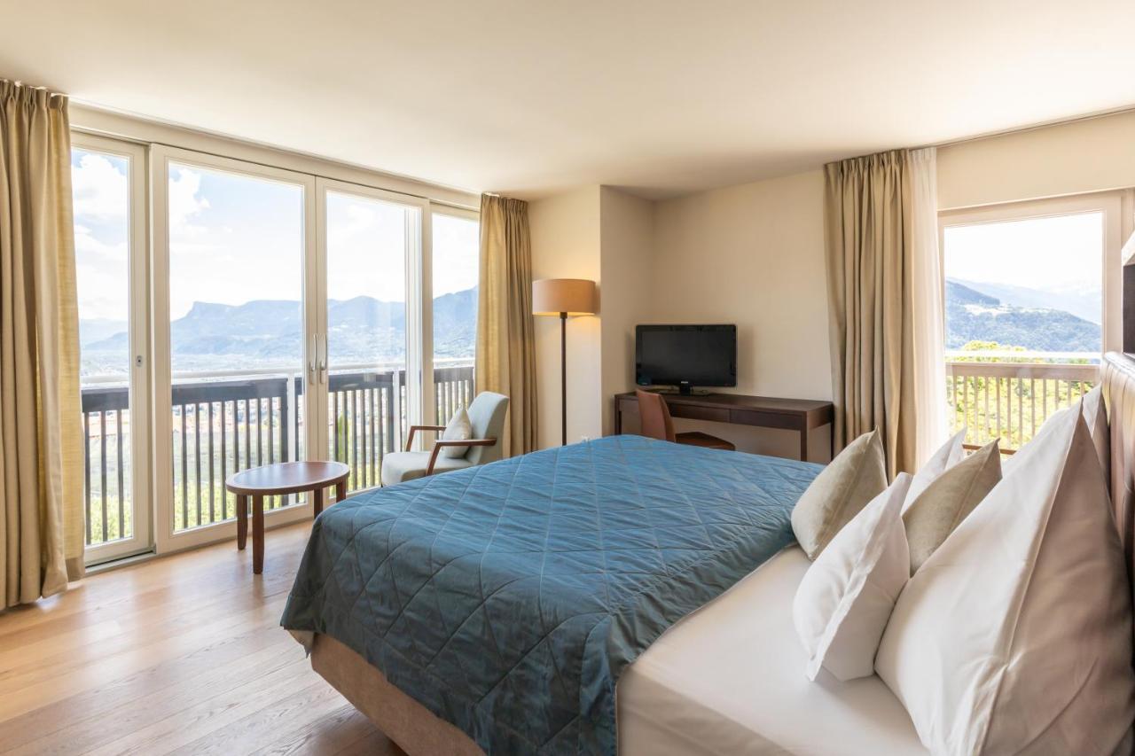 Hotel Patrizia Tirol Buitenkant foto
