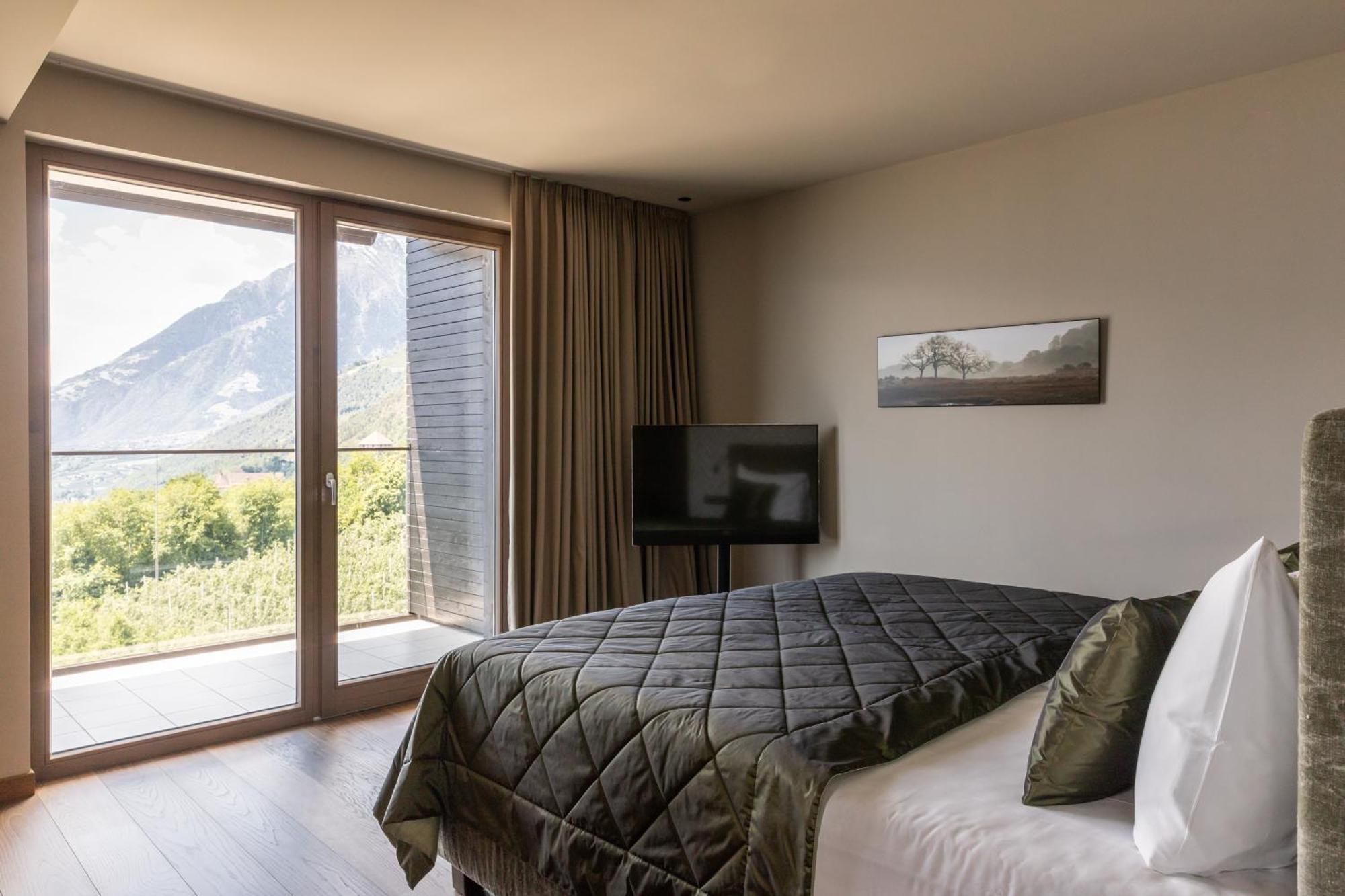 Hotel Patrizia Tirol Buitenkant foto